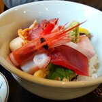 お食事処 八角 - 海鮮丼