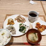 Kafe Andomiru Muji - 