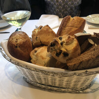 ウルフギャング・ステーキハウス シグニチャー - 