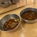 Oosaka Yakiniku Horumon Futago - 自家製のタレとポン酢