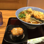 若菜そば - 鶏天うどん390円、天むす130円 