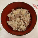 旬菜 おぐら家 - 仙台牛と山椒の炊き込みご飯