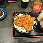 資さんうどん 佐賀開成店 - 