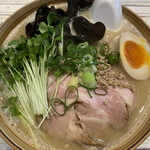 らーめん春友流 - 料理写真: