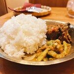 タンドール＆スパイス酒場 チャチャフイ - 