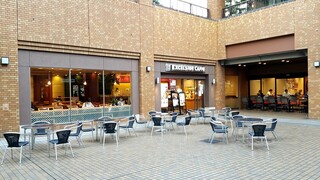 Ekuserushioru Kafe - お茶の水サンクレール地下1階　サンクガーデン広場