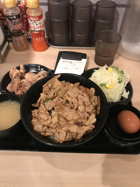 伝説のすた丼屋 ヨドバシ梅田店 大阪 豚丼 食べログ 伝説のすた丼屋 ヨドバシ梅田店 大阪 豚丼 食べログ