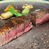 神戸牛炉釜ステーキ GINZA KOKO炉 - メイン　ステーキのアップ