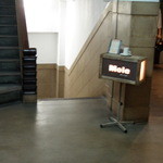 モール&ホソイコーヒーズ - この階段で地下へ