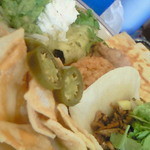 メキシカンフード ドスマノス - エンチラーダス ベルデ コンボ _ 別方向から