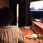ＹＵＫＩ - 乾きもの(濡れ煎餅、ピーナッツ、のり巻あられ)ぶどう　歌う友、歌うときは食べません。