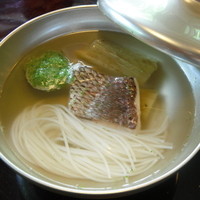 米倉 - 温かい鯛素麺