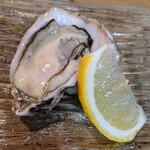 らかん寿し 松月 - 富津産生ガキ　夏の岩牡蠣