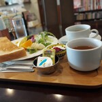 カフェ・アカリ - 