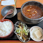 Yakiniku Motsunabe Gozouroppu - 