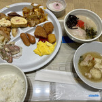 ホテル ビスタ 福岡 - 朝食 全景