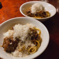 カルネジーオ イースト - 