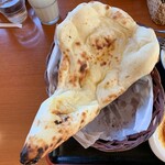 天竺薬膳 北印度料理 みらん - プレーンナンおかわり