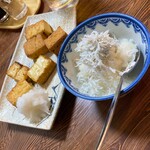 あらが食堂 - 厚揚げとしらすおろし