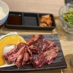 焼肉ばーる やま龍 - 