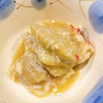 うを徳 - 子芋を根室産の毛蟹の餡かけ