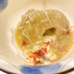 うを徳 - 子芋を根室産の毛蟹の餡かけ