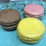 ピエール・エルメ・パリ - レモン・チョコ・ローズ