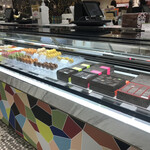 ピエール・エルメ・パリ - 店頭-1