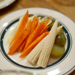 CRUZ BURGERS & CRAFT BEERS - 