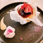Cherry blossom basque cheesecake