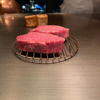 ステーキハウス ミディアムレア - 