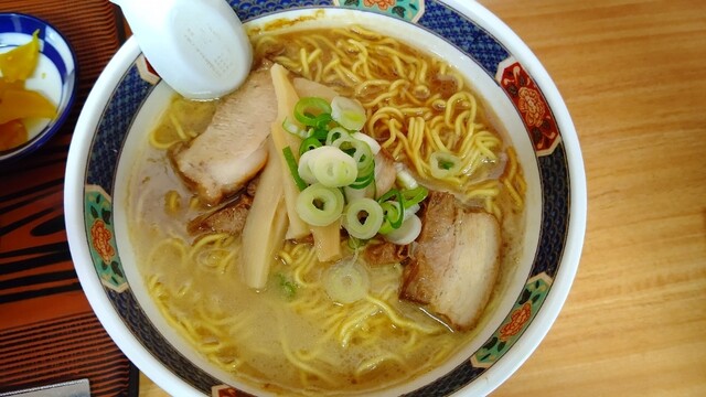 味の万雷 あじのばんらい 発寒中央 ラーメン 食べログ 味の万雷 あじのばんらい 発寒中央 ラーメン 食べログ