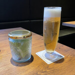 焼肉 うしみつ 恵比寿本店 - サラダとビール