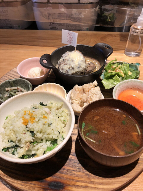 カバリン 炭ときどき薪 Kabarin 東武宇都宮 ハンバーグ 食べログ