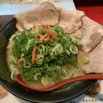 特製ラーメン 大中 - 料理写真: