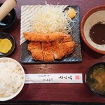 Gomasuri tonkatsu tonki - 