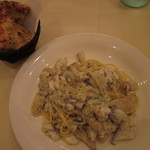 ラ・テンダ・ロッサ - ランチ　真鱈の白子のパスタ（ランチセットで1800円くらいでした）