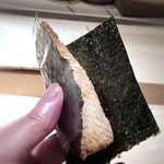 菊鮨 - ◆喉黒の唐揚げ・・喉黒の脂がスゴイ。こちらの海苔は最高級品を使用されているので、一緒に頂くと何とも贅沢な味わいに。
