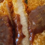 小十郎グリル昔ながらの洋食屋 - 程よい厚みのトンカツ！