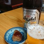瀧の家 - 中瓶ビール 530円、お通し