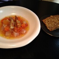 ラ・ボンヌターブル - 