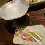 いかの墨 - 豚肉と山菜のしゃぶしゃぶ