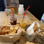 キングゴッドバーガー - 