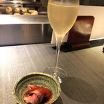 Teppanyaki Ichini - ローストビーフのお通し