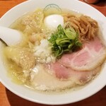 麺屋 六感堂 - 特性ワンタン麺（しお）