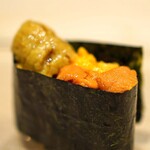 三谷 - 根室の馬糞雲丹と大間のムラサキ雲丹