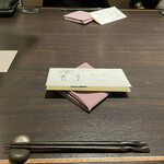 Nihon Ryouri Hanakidori - 個室のテーブル席を4名で利用しました。