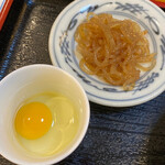 長寿庵 - うずらの卵＋小鉢