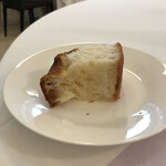 オトワ レストラン - パンこれが１番好みでした