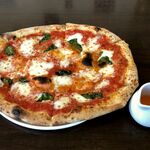 Pizzeria Banchetto - マルゲリータ